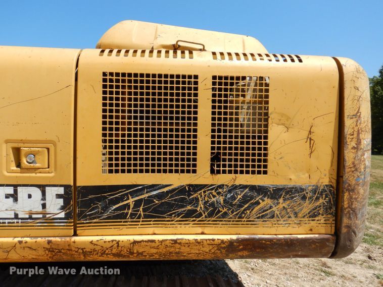 image for item KR9200 1997 John Deere 790ELC  excavator