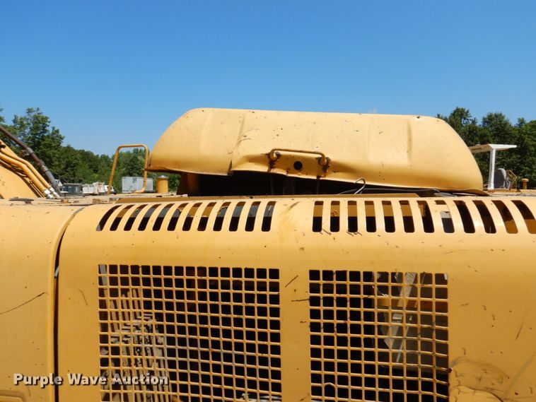 image for item KR9200 1997 John Deere 790ELC  excavator