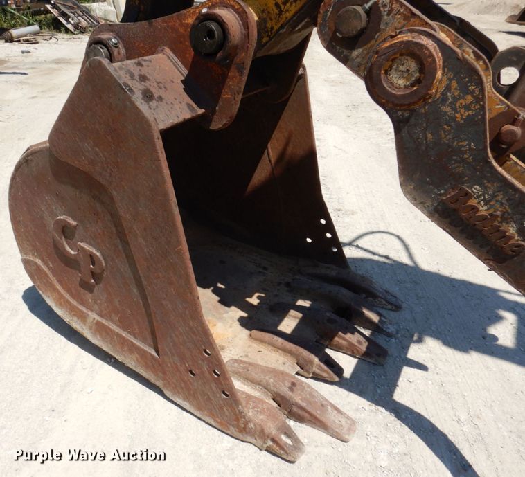 image for item KR9200 1997 John Deere 790ELC  excavator