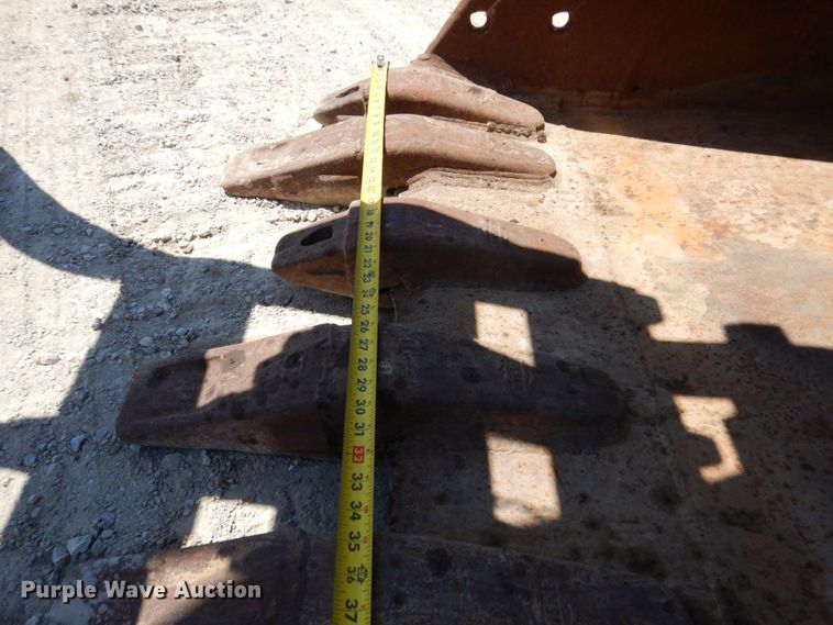 image for item KR9200 1997 John Deere 790ELC  excavator