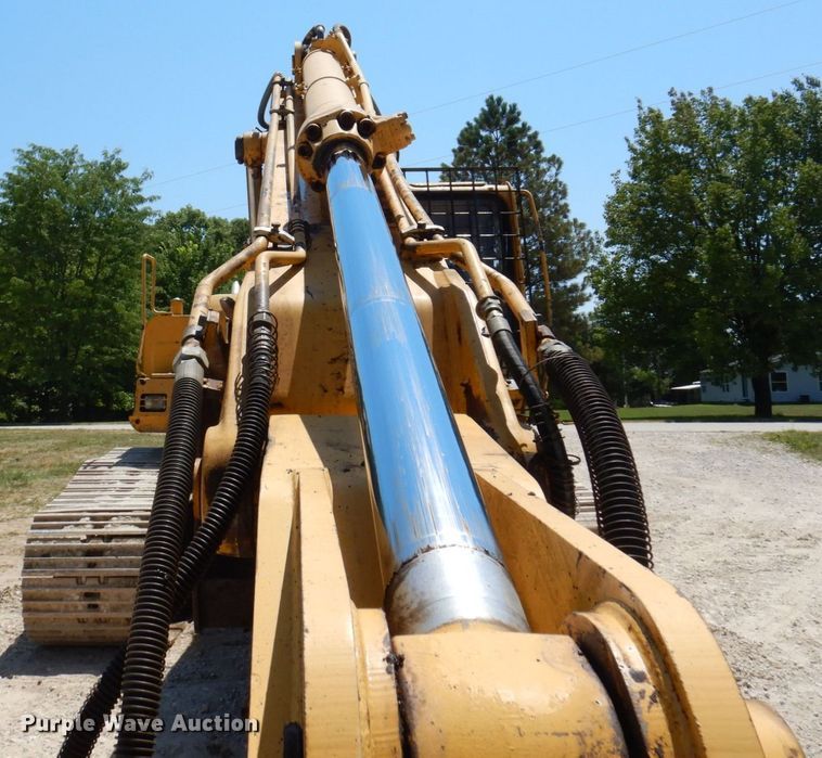 image for item KR9200 1997 John Deere 790ELC  excavator