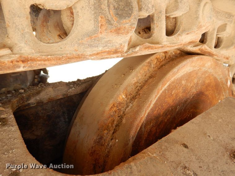 image for item KR9200 1997 John Deere 790ELC  excavator