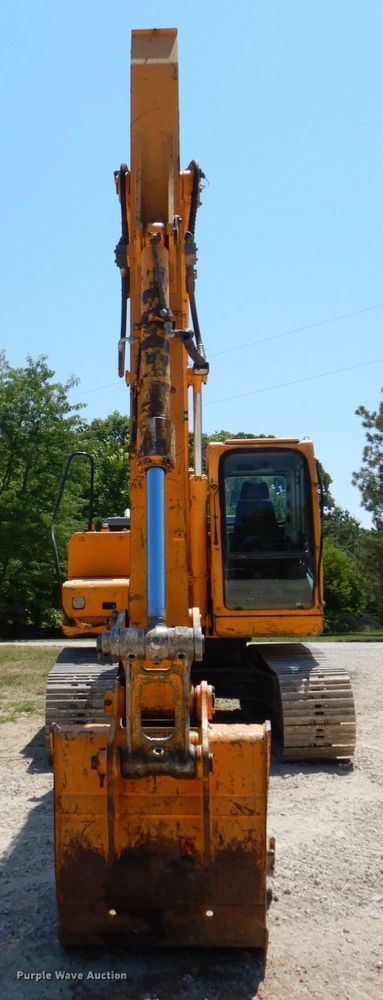 image for item KR9201 2005 Hyundai Robex 160LC-7  excavator