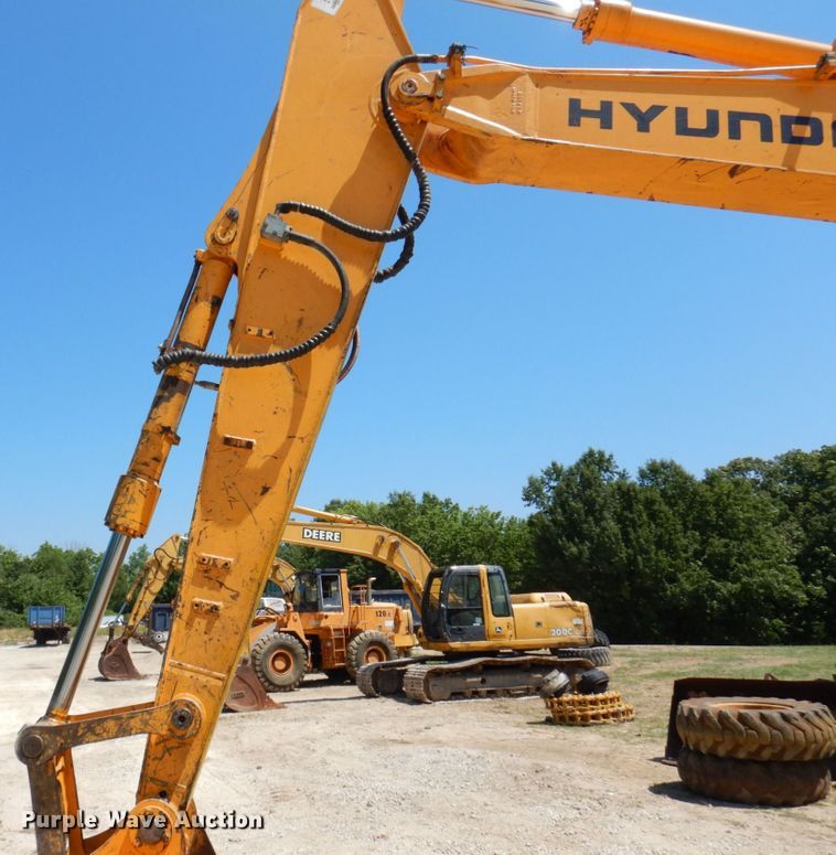 image for item KR9201 2005 Hyundai Robex 160LC-7  excavator