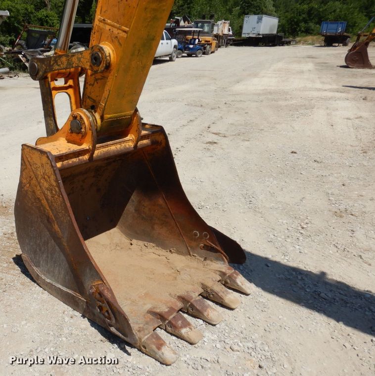image for item KR9201 2005 Hyundai Robex 160LC-7  excavator