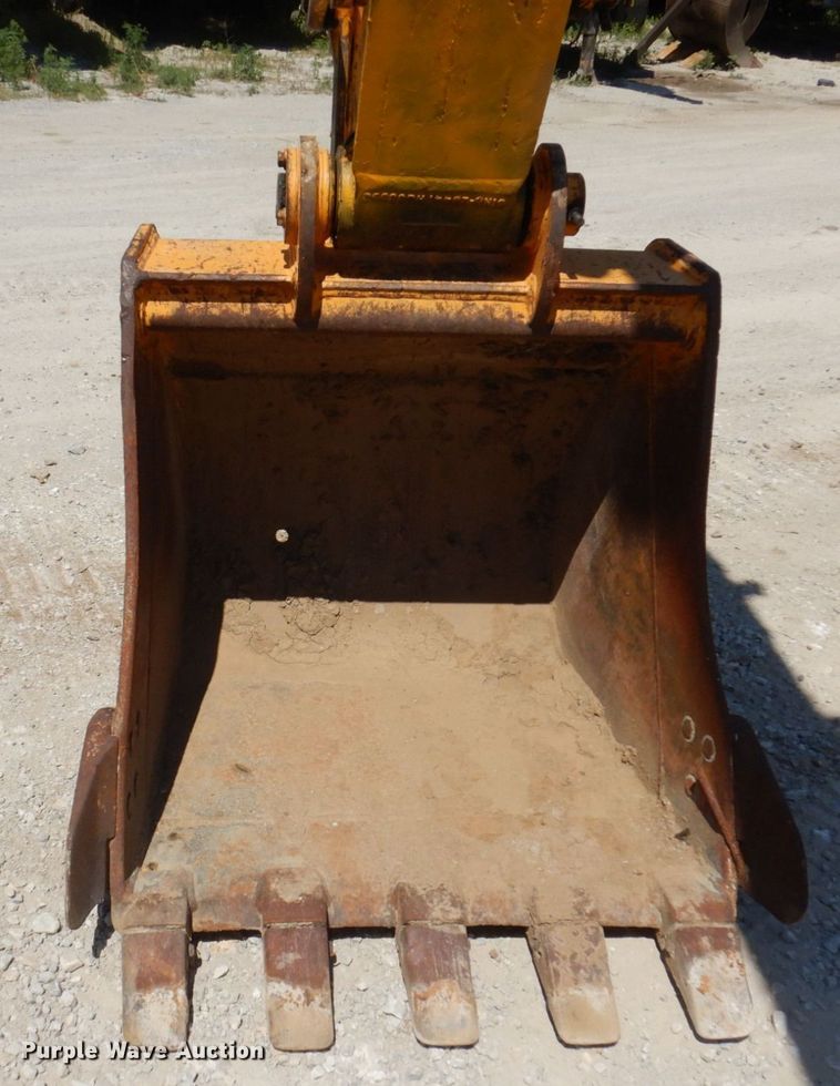 image for item KR9201 2005 Hyundai Robex 160LC-7  excavator