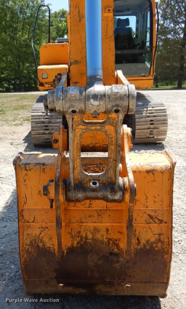 image for item KR9201 2005 Hyundai Robex 160LC-7  excavator