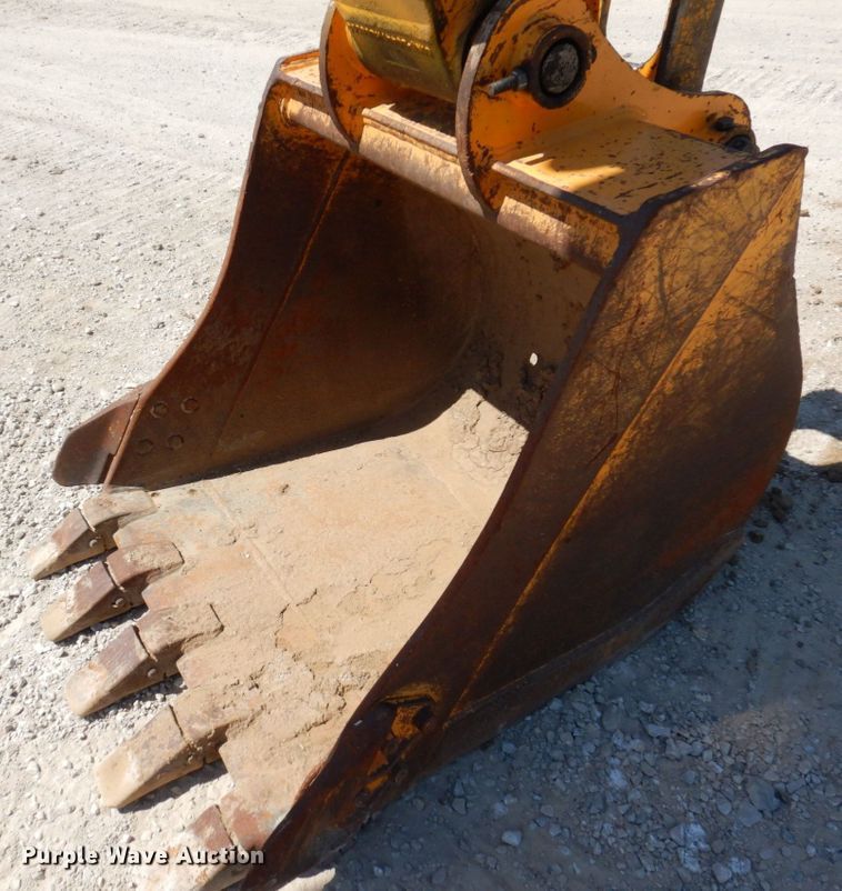 image for item KR9201 2005 Hyundai Robex 160LC-7  excavator