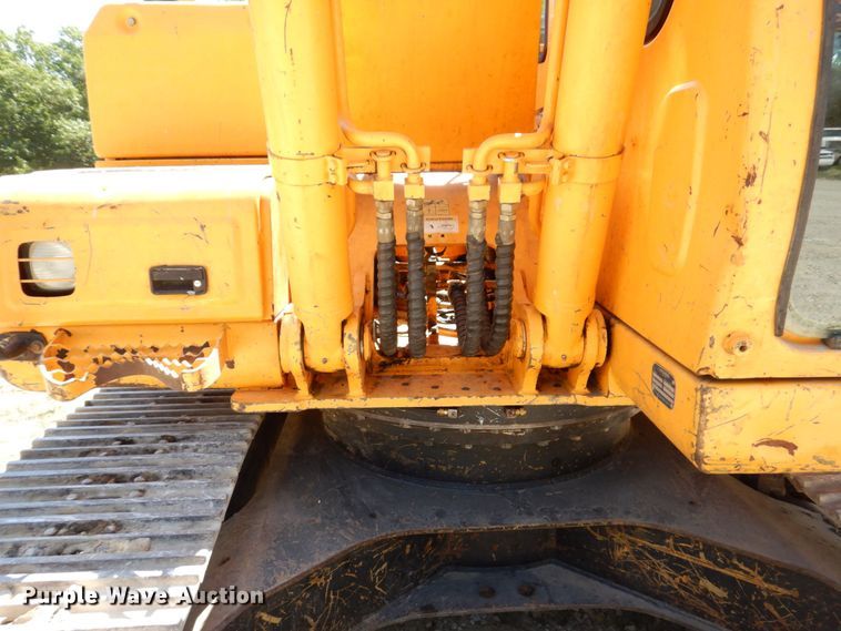 image for item KR9201 2005 Hyundai Robex 160LC-7  excavator