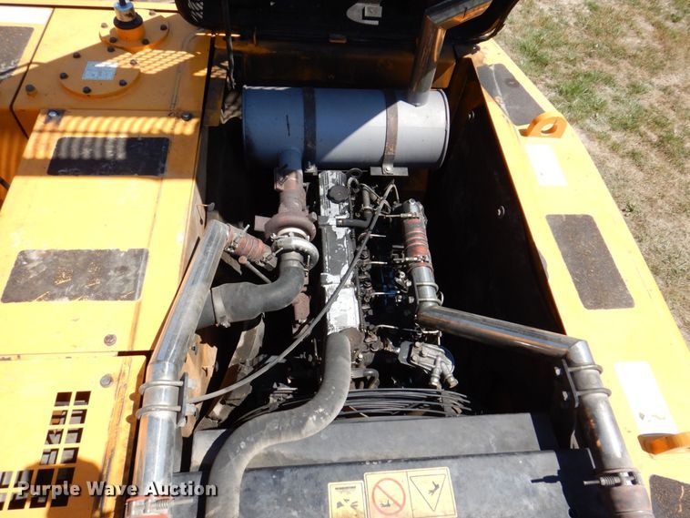 image for item KR9201 2005 Hyundai Robex 160LC-7  excavator