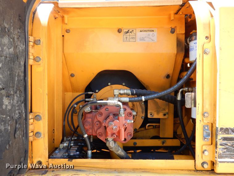 image for item KR9201 2005 Hyundai Robex 160LC-7  excavator