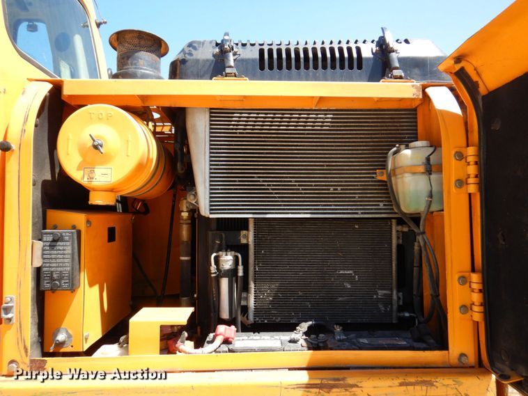 image for item KR9201 2005 Hyundai Robex 160LC-7  excavator