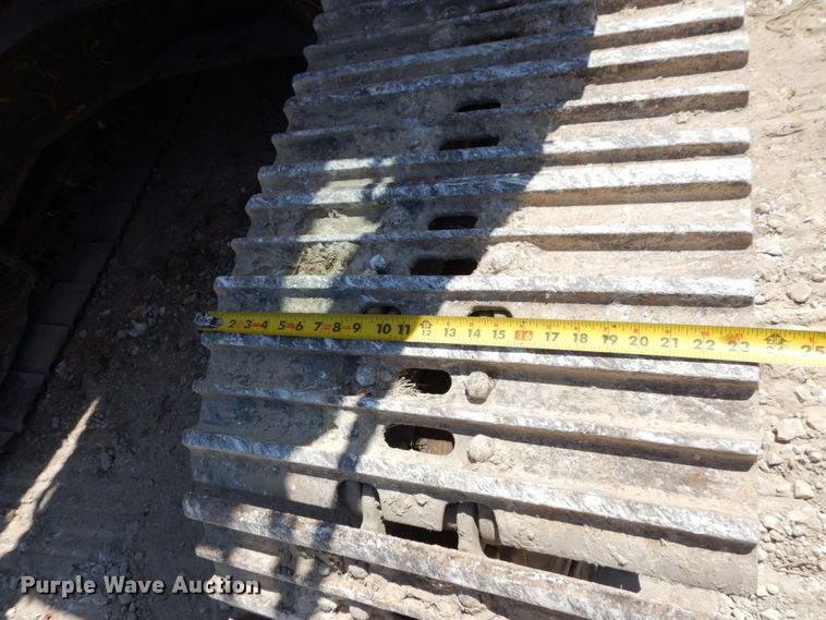 image for item KR9201 2005 Hyundai Robex 160LC-7  excavator