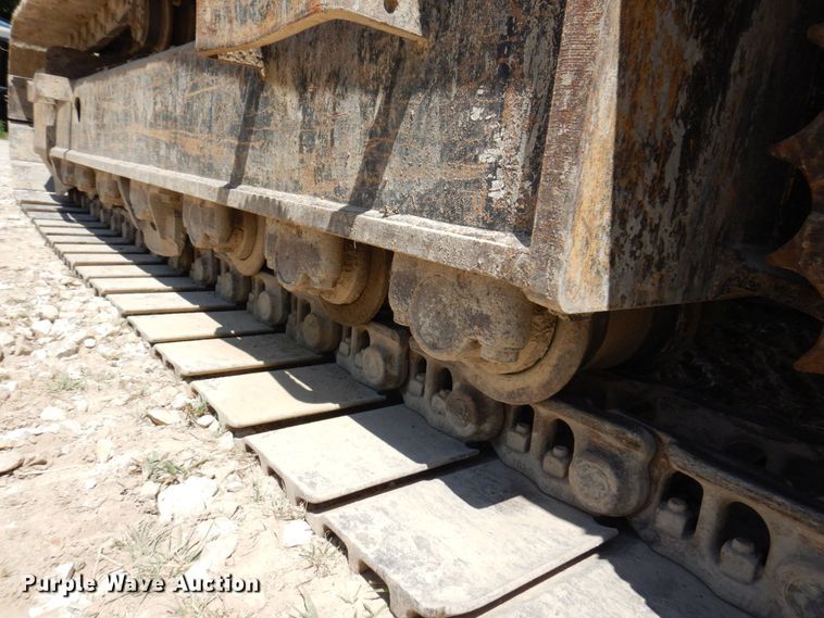 image for item KR9201 2005 Hyundai Robex 160LC-7  excavator