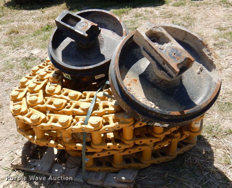 image for item KR9201 2005 Hyundai Robex 160LC-7  excavator