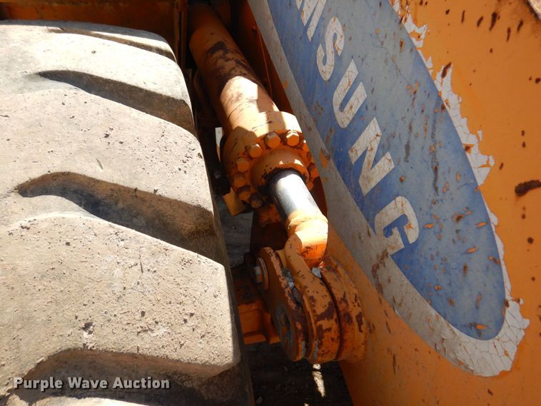 image for item KR9202 Samsung SL120-2  wheel loader