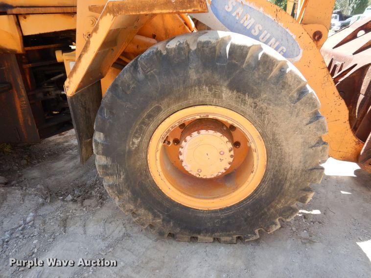 image for item KR9202 Samsung SL120-2  wheel loader