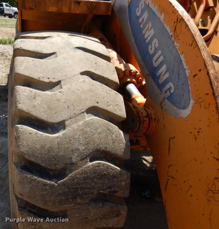 image for item KR9202 Samsung SL120-2  wheel loader