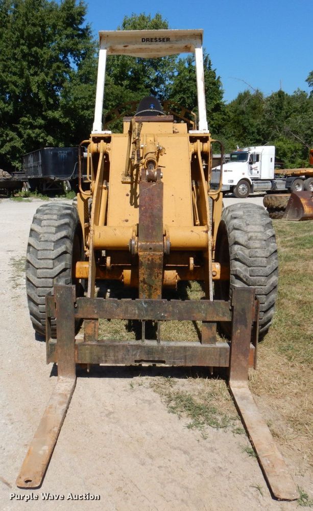 image for item KR9204 1979 International 510  wheel loader