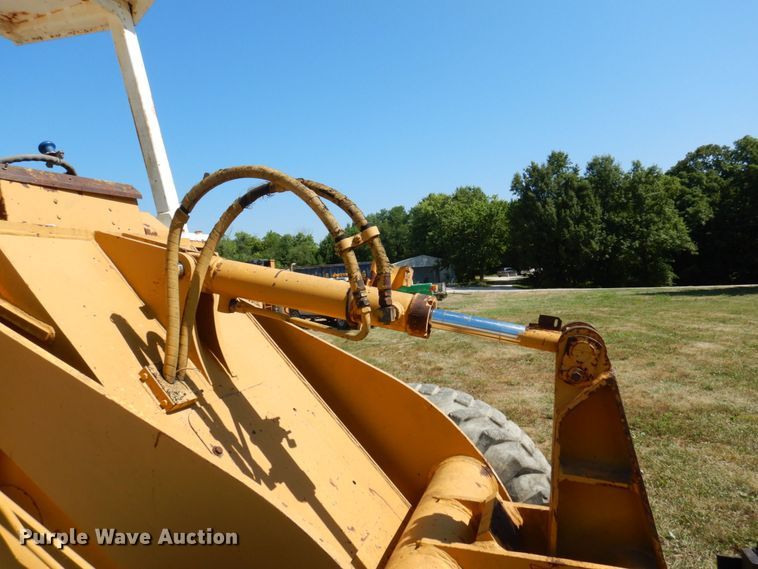 image for item KR9204 1979 International 510  wheel loader