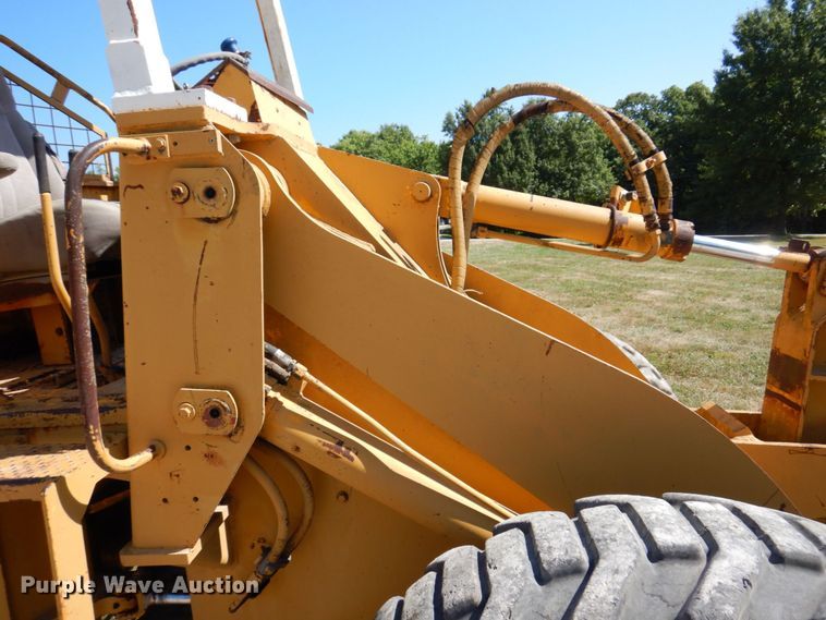 image for item KR9204 1979 International 510  wheel loader