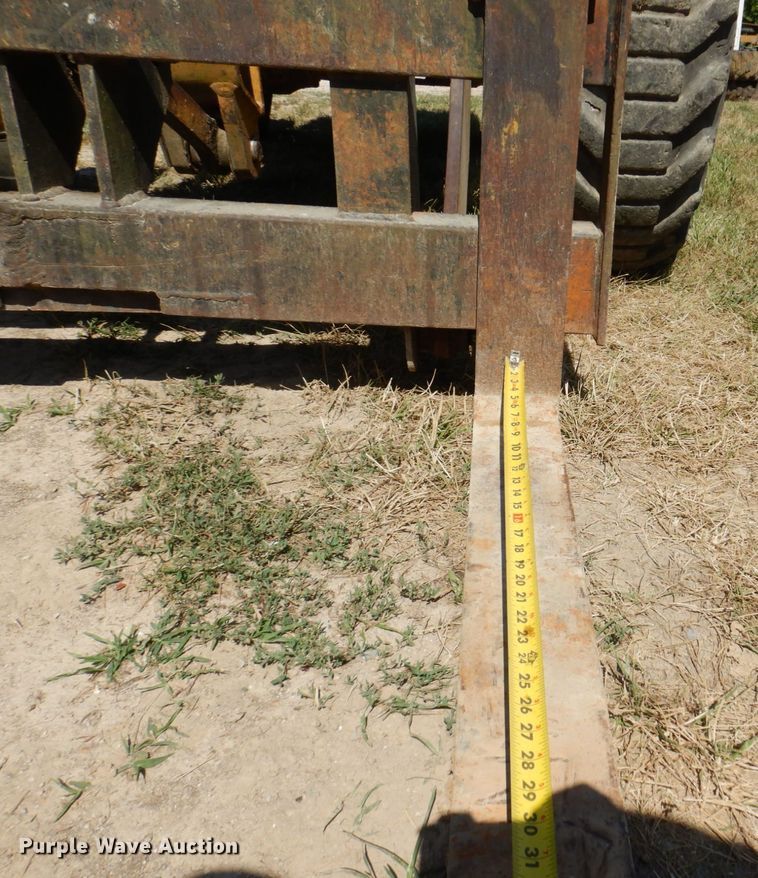 image for item KR9204 1979 International 510  wheel loader