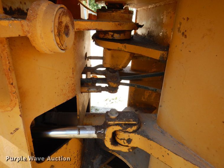 image for item KR9204 1979 International 510  wheel loader