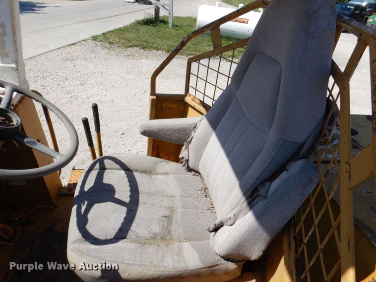 image for item KR9204 1979 International 510  wheel loader