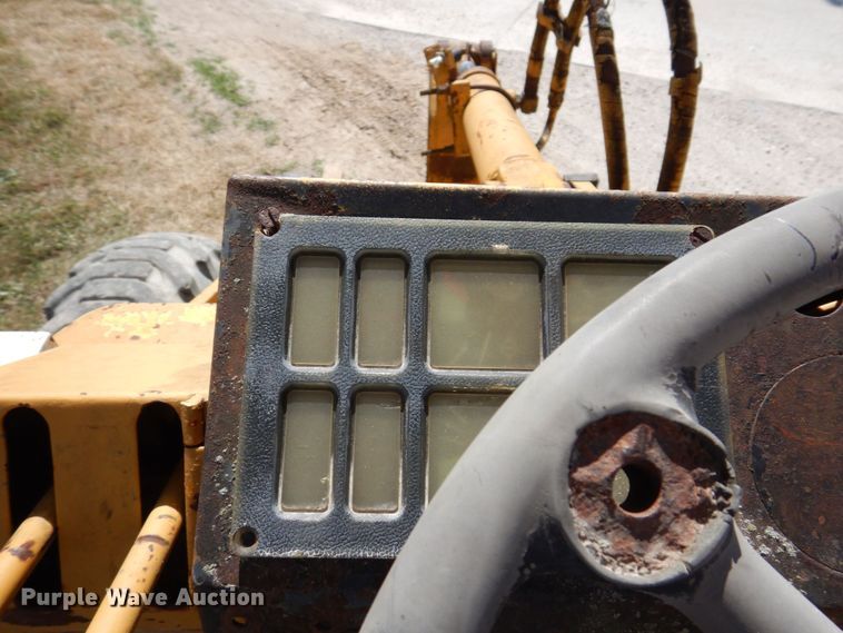 image for item KR9204 1979 International 510  wheel loader