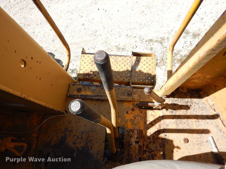 image for item KR9204 1979 International 510  wheel loader