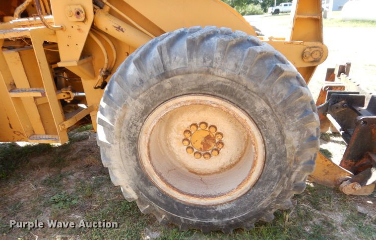 image for item KR9204 1979 International 510  wheel loader