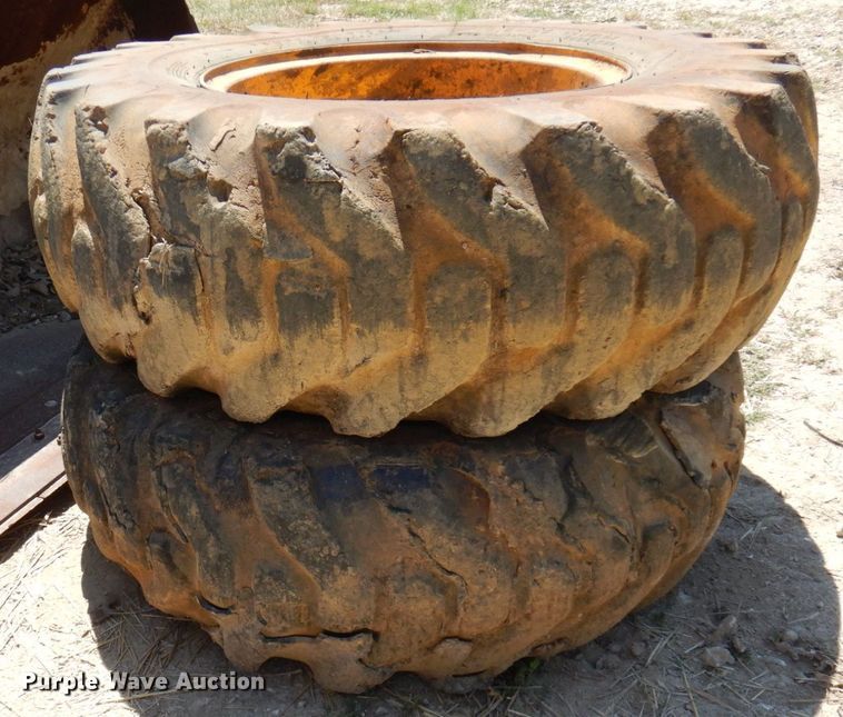 image for item KR9204 1979 International 510  wheel loader