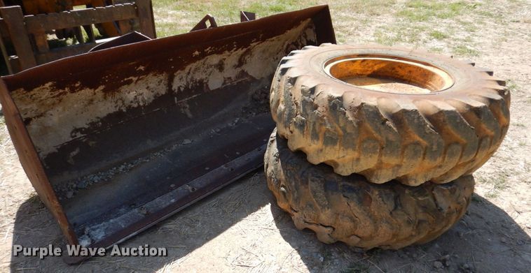 image for item KR9204 1979 International 510  wheel loader