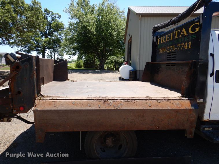 image for item KR9208 2003 GMC C4500  dump flatbed truck