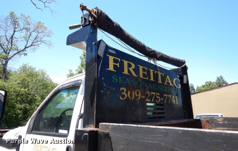 image for item KR9208 2003 GMC C4500  dump flatbed truck