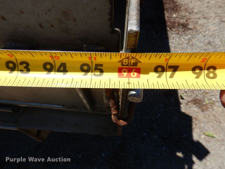 image for item KR9208 2003 GMC C4500  dump flatbed truck