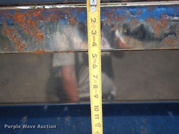 image for item KR9208 2003 GMC C4500  dump flatbed truck