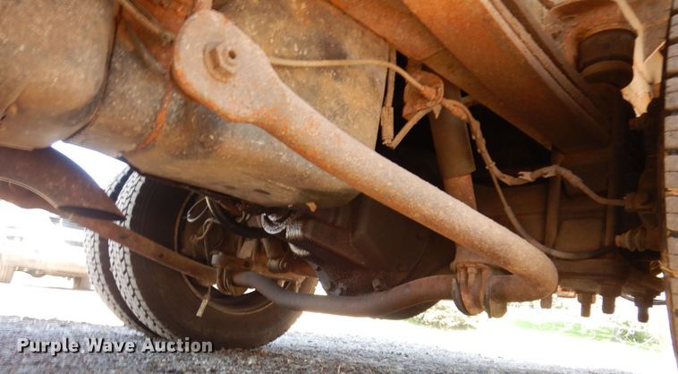 image for item KR9208 2003 GMC C4500  dump flatbed truck