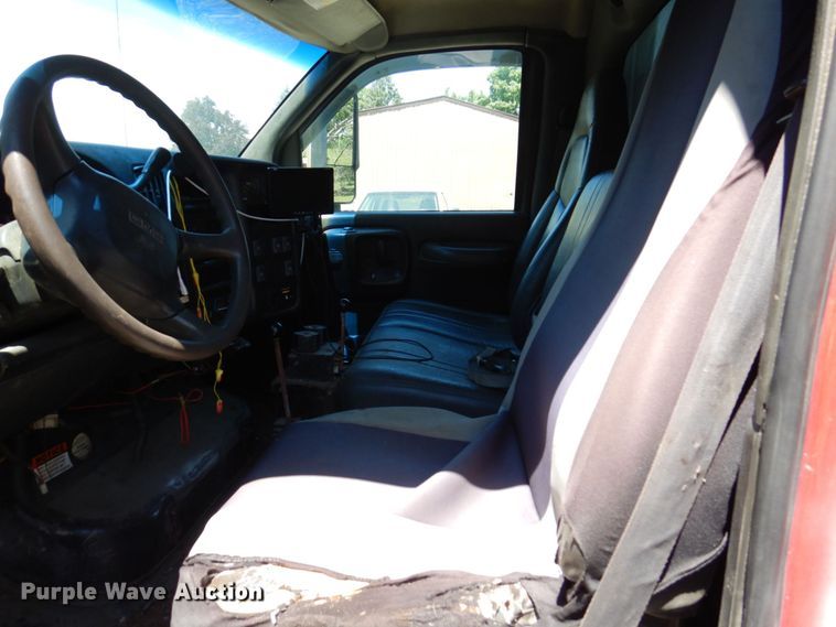 image for item KR9208 2003 GMC C4500  dump flatbed truck