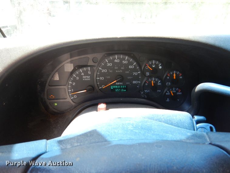 image for item KR9208 2003 GMC C4500  dump flatbed truck