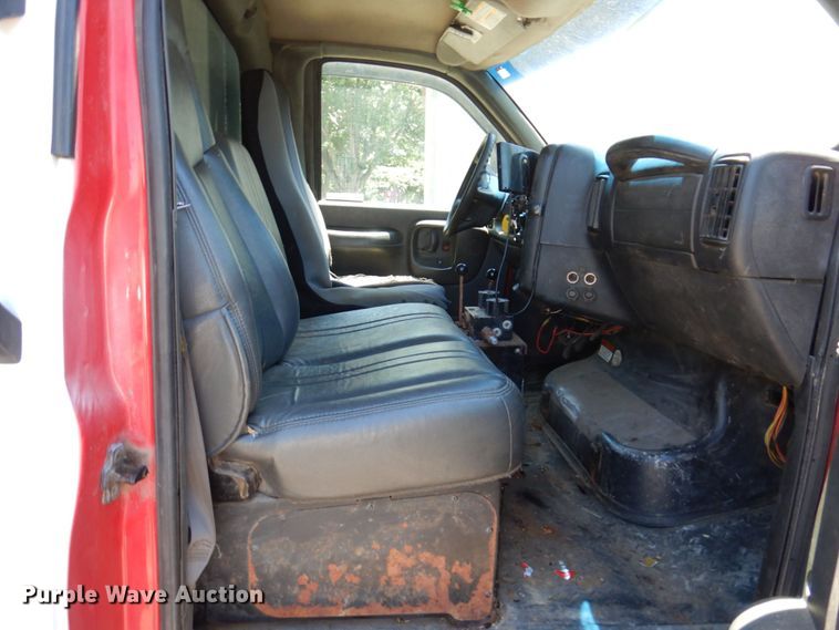 image for item KR9208 2003 GMC C4500  dump flatbed truck