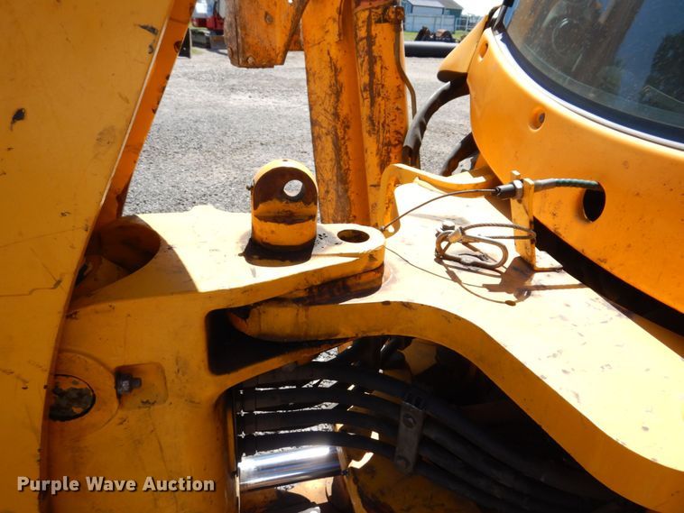 image for item KR9209 2004 JCB 215  backhoe