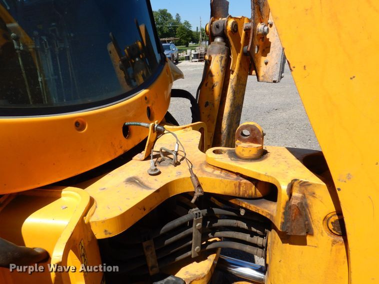 image for item KR9209 2004 JCB 215  backhoe