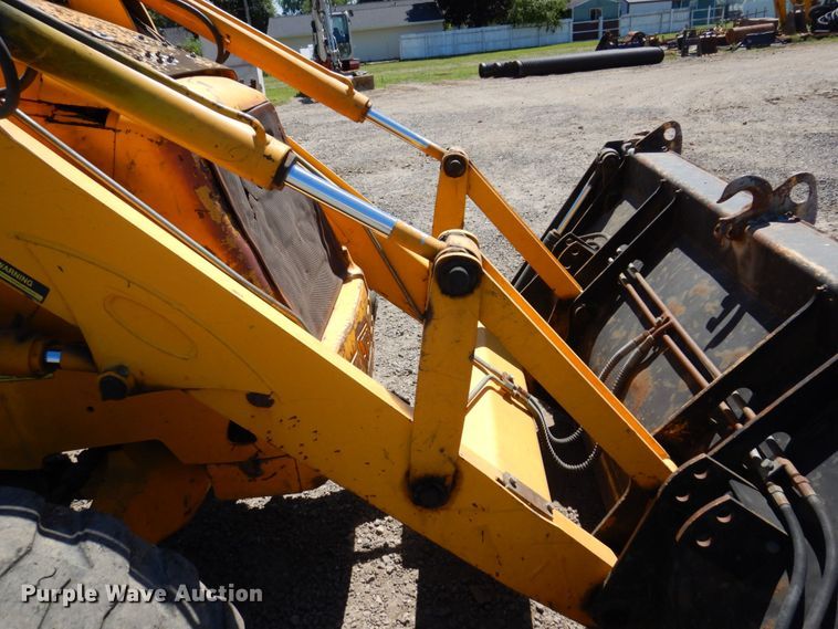 image for item KR9209 2004 JCB 215  backhoe