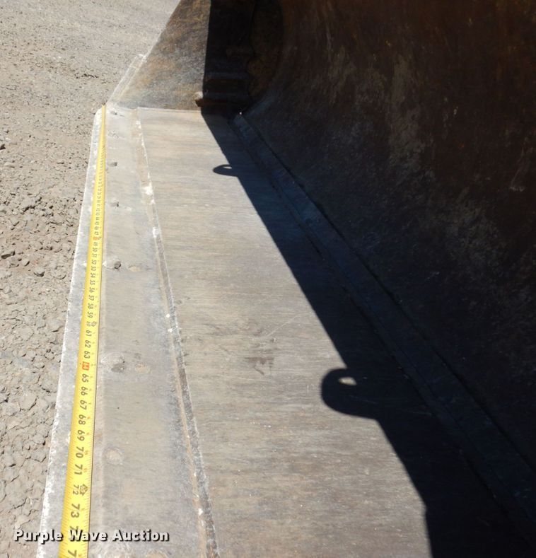 image for item KR9209 2004 JCB 215  backhoe