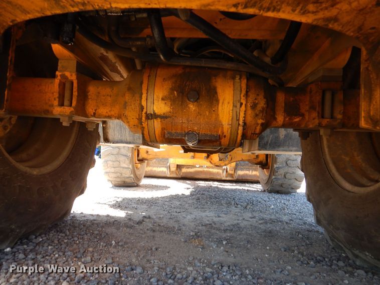 image for item KR9209 2004 JCB 215  backhoe