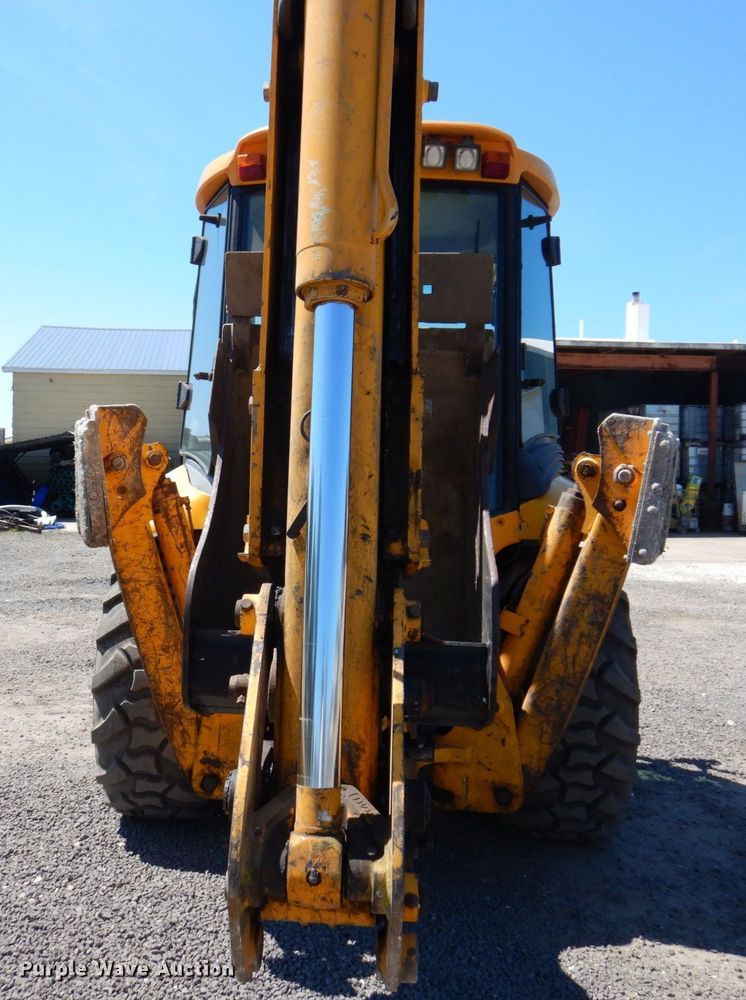 image for item KR9209 2004 JCB 215  backhoe