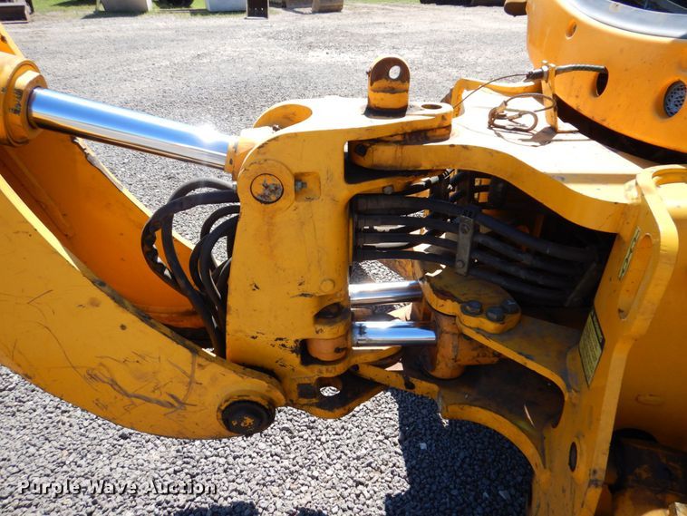 image for item KR9209 2004 JCB 215  backhoe