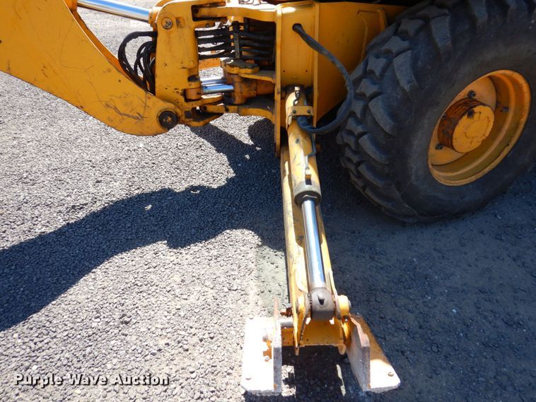 image for item KR9209 2004 JCB 215  backhoe