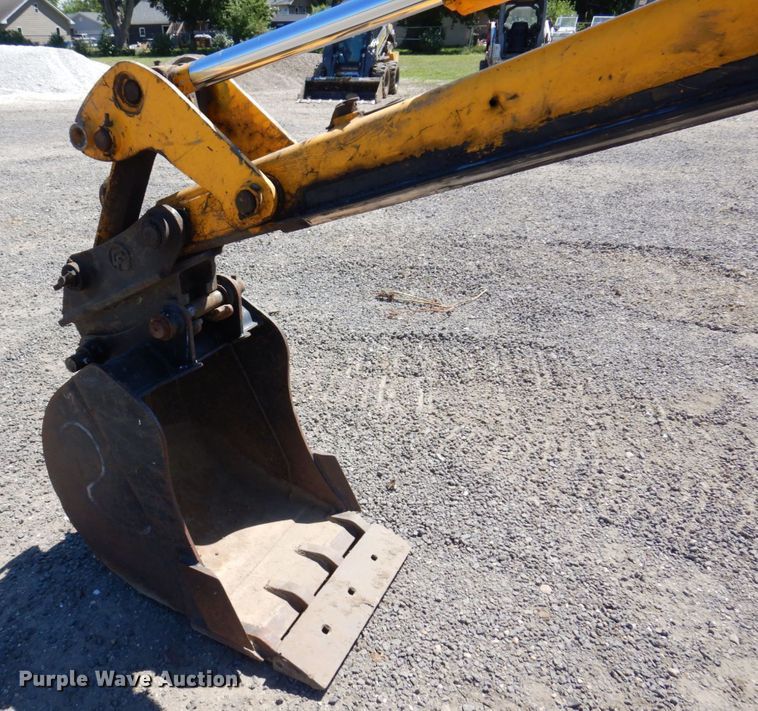 image for item KR9209 2004 JCB 215  backhoe